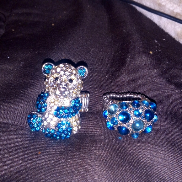 N-20 two Silver toned stretch Rings w/ teal and blue Rhinestones and glass gems - Picture 6 of 7